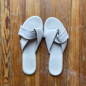 Abercrombie & Fitch Pink Sandals